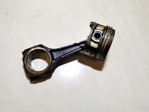 Volvo 440 1995 - , piston