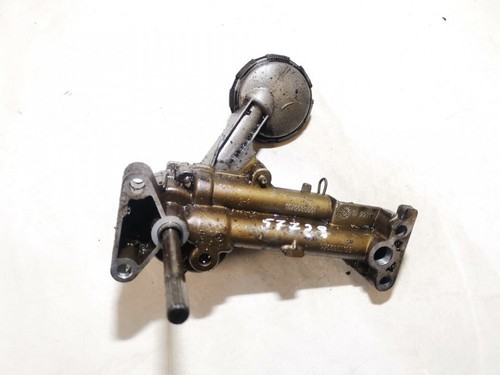 Volvo 440 1995 - oil, pump